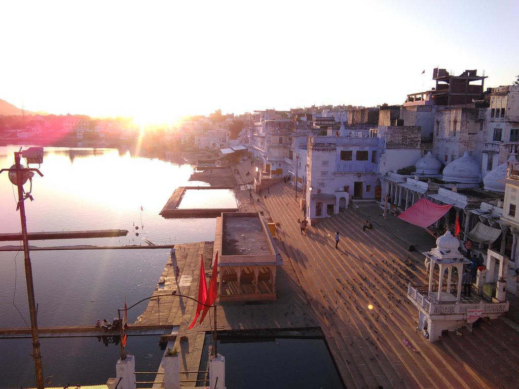 Hotel U-Turn Pushkar Habitación foto